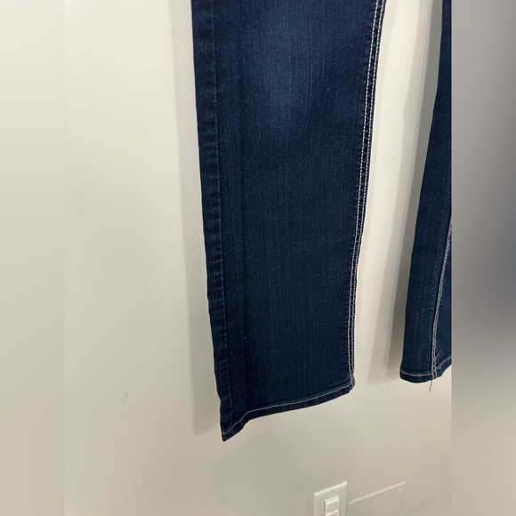 Wrangler western boot cut jeans dark wash EUC like new on trend - Picture 7 of 16